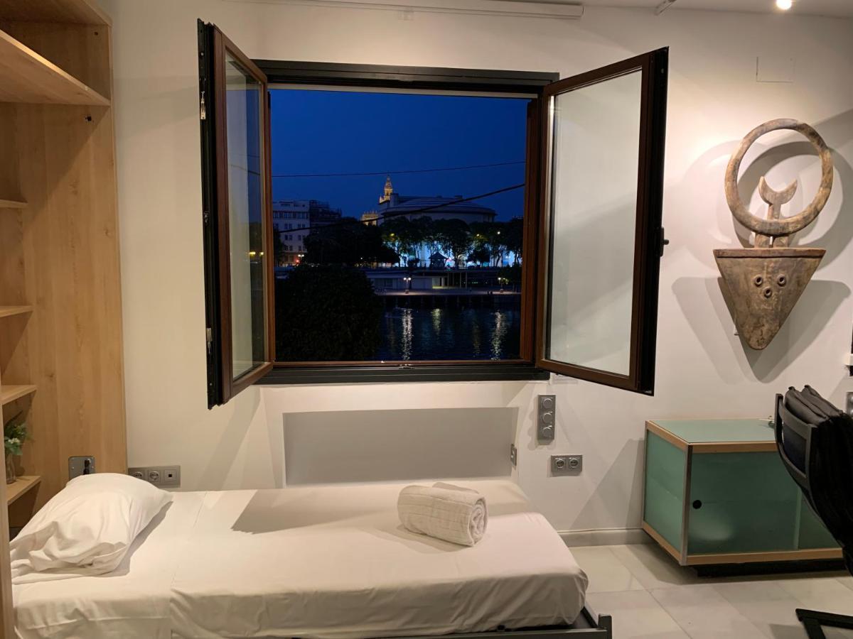 Betis Riverside Skyview By Valcambre Sevilla Exterior foto